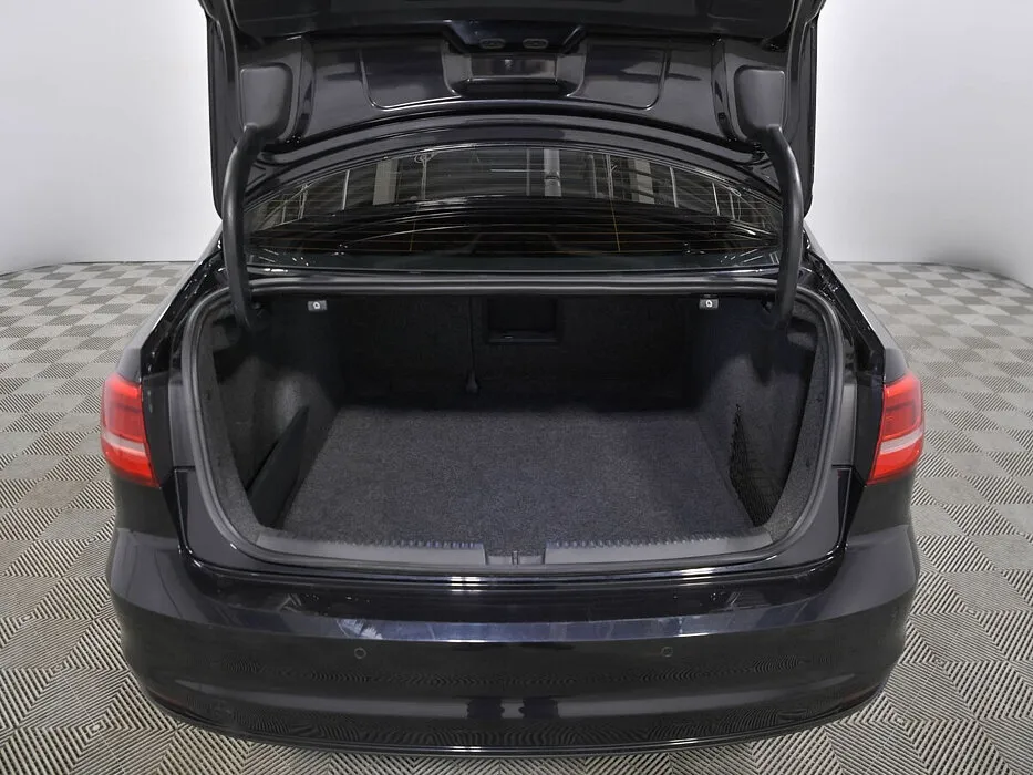 Volkswagen Jetta VI Рестайлинг — фото 5