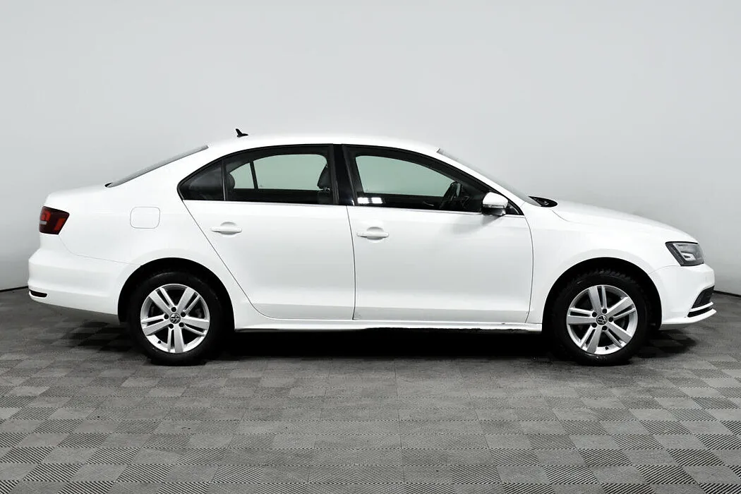 Volkswagen Jetta VI Рестайлинг · Trendline — фото 3