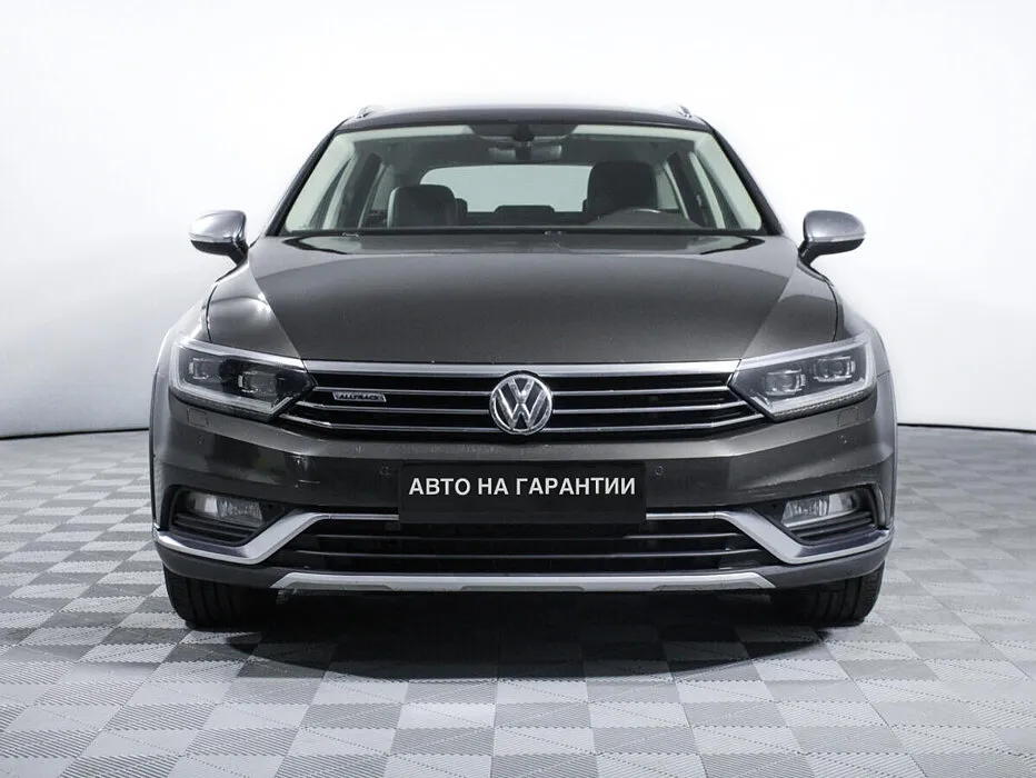 Volkswagen Passat B8 · Alltrack — фото 2