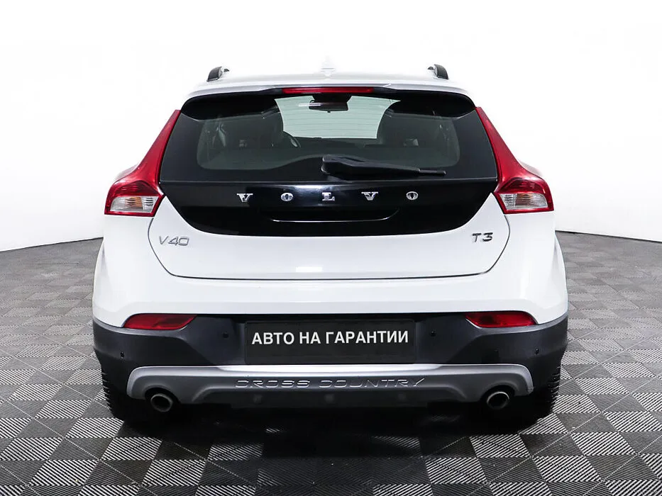 Volvo V40 Cross Country I Рестайлинг · Summum — фото 5
