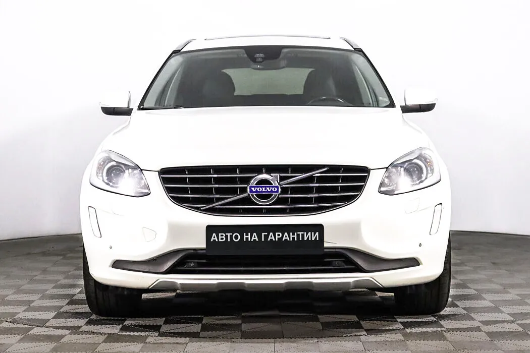 Volvo XC60 I Рестайлинг — фото 2