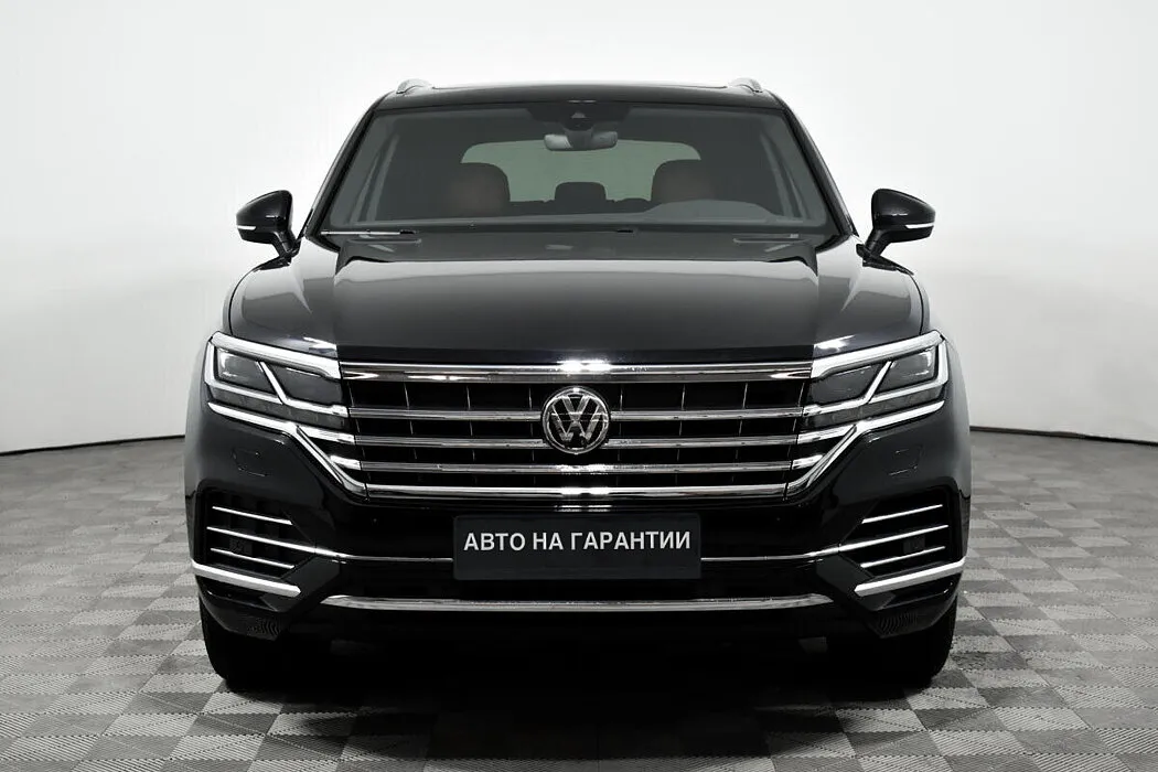 Volkswagen Touareg III · R-Line — фото 2