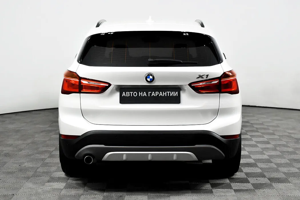 BMW X1 II (F48) · xDrive18d — фото 5