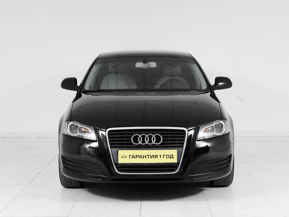 Audi A3 II (8P) Рестайлинг 2 · Ambiente — фото 2