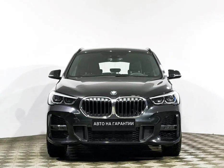 BMW X1 II (F48) Рестайлинг · xDrive20i Advantage — фото 2