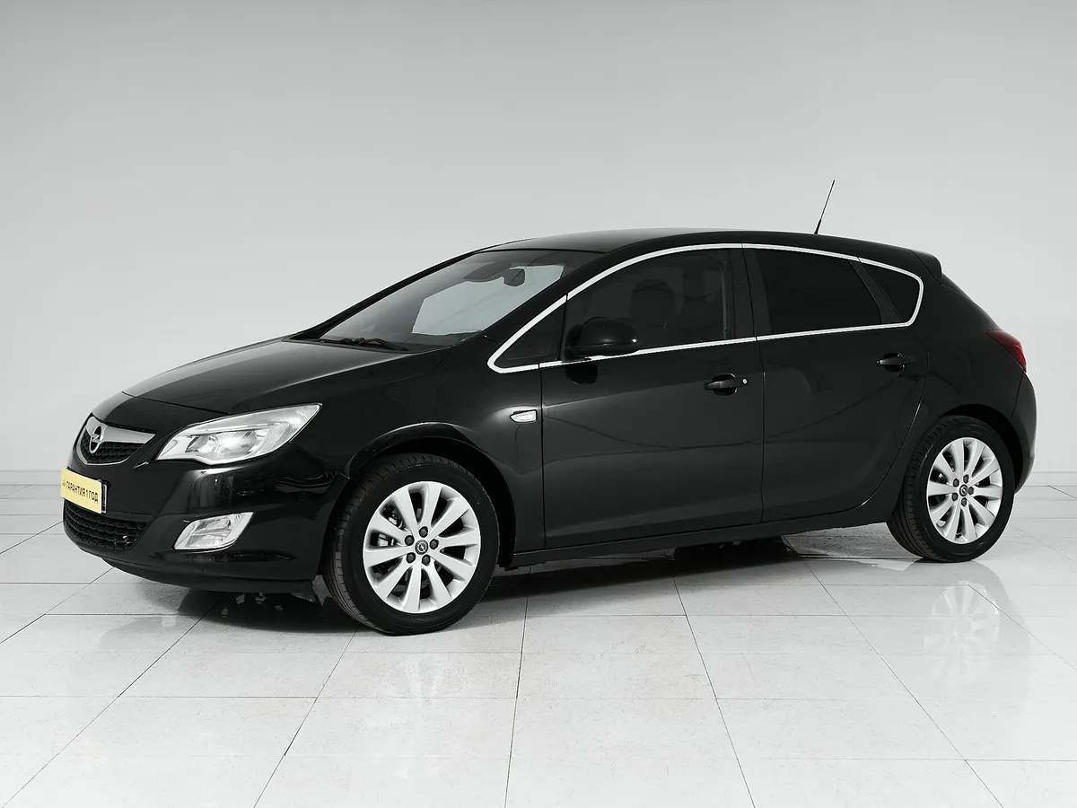 Opel Astra J Рестайлинг · Cosmo