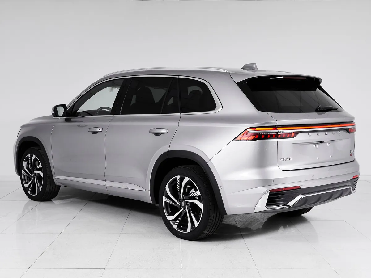 Geely Monjaro I · Exclusive (2023-2025) — фото 5