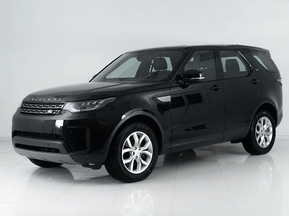 Land Rover Discovery V · SE