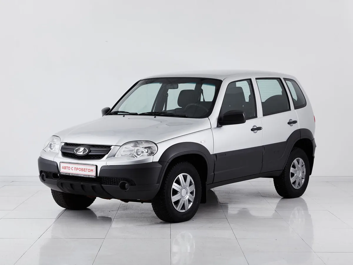 Lada (ВАЗ) Niva I · Luxe