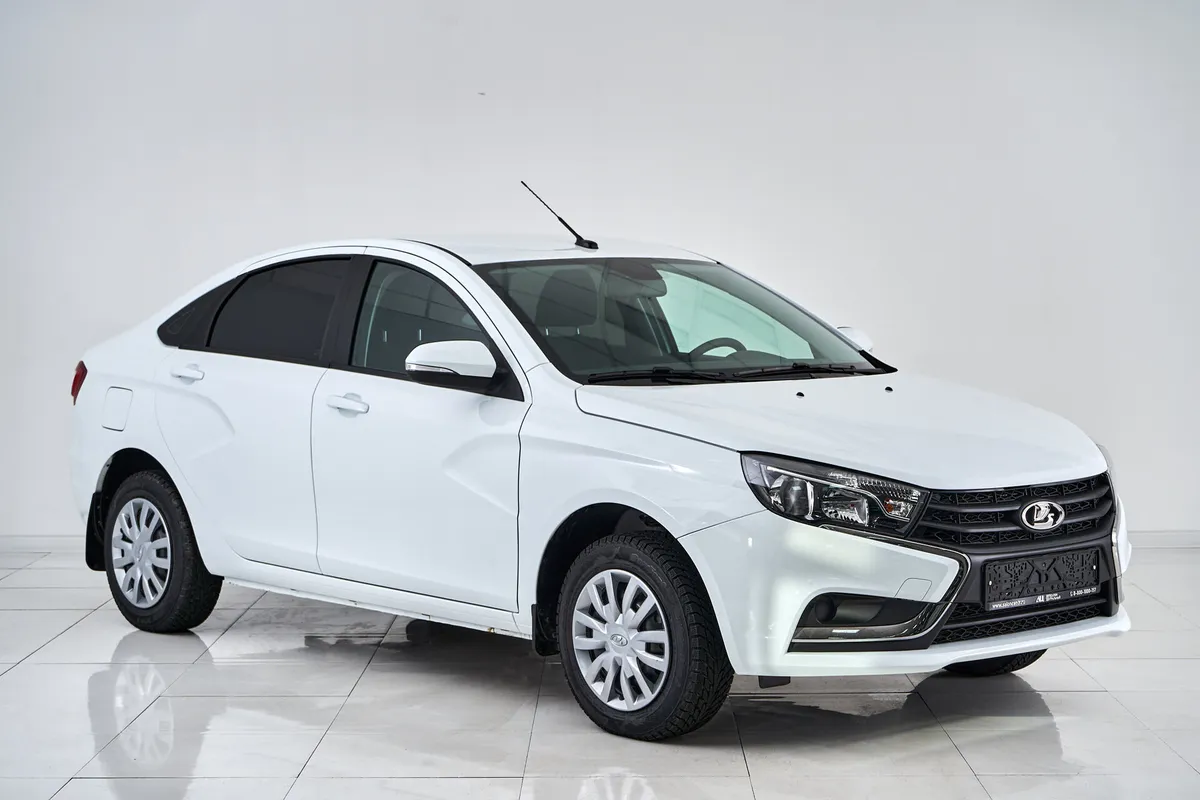 Lada (ВАЗ) Vesta I · Luxe (2016-2018) — фото 3