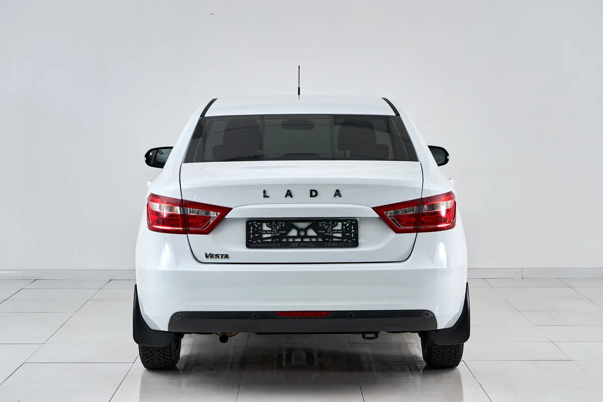 Lada (ВАЗ) Vesta I · Luxe (2016-2018) — фото 5