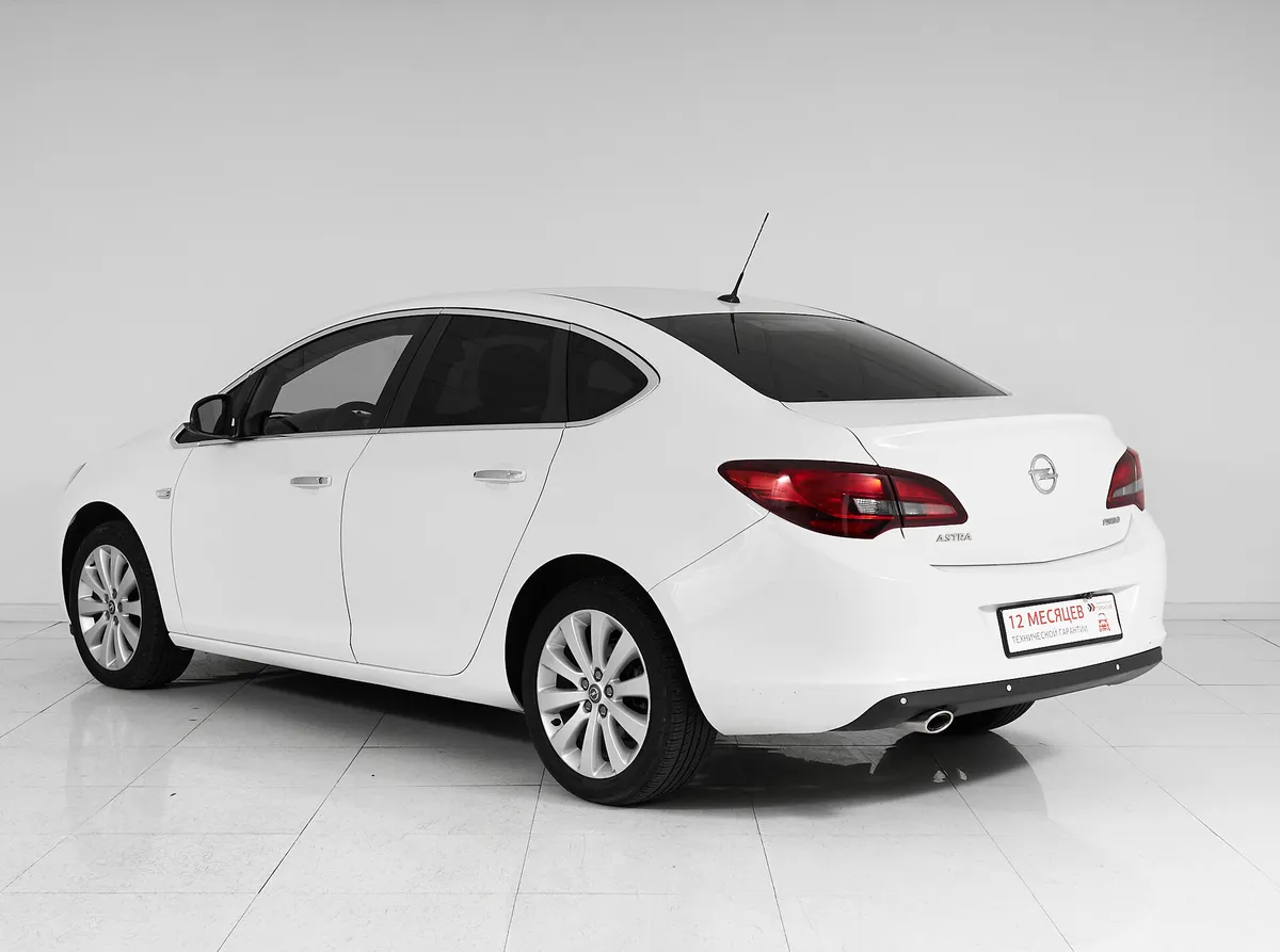 Opel Astra J Рестайлинг · Cosmo — фото 4