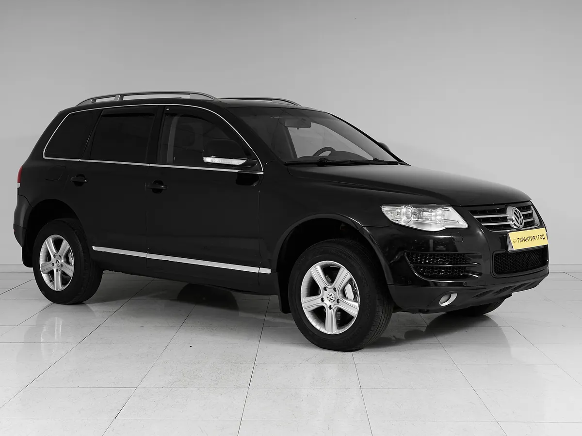 Volkswagen Touareg I Рестайлинг — фото 3