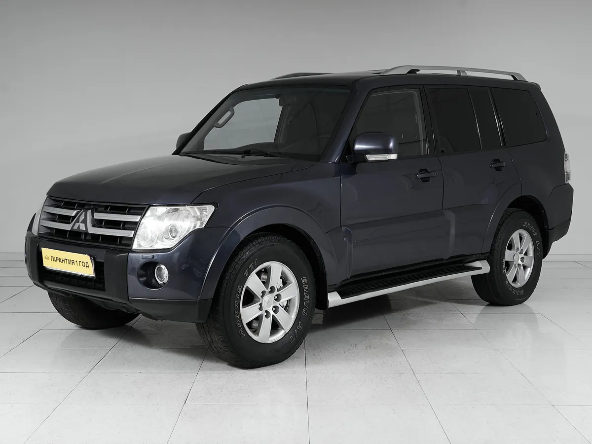 Mitsubishi Pajero IV