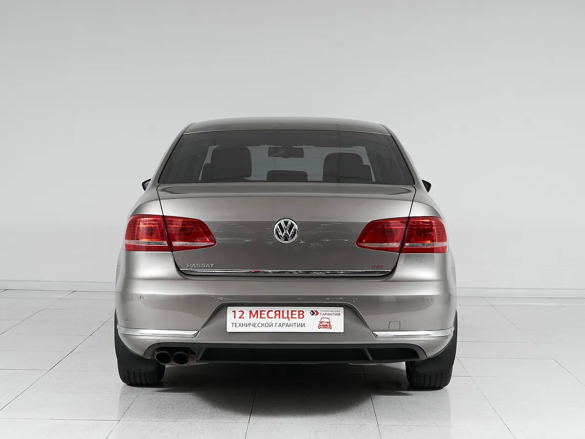 Volkswagen Passat B7 · Highline — фото 5