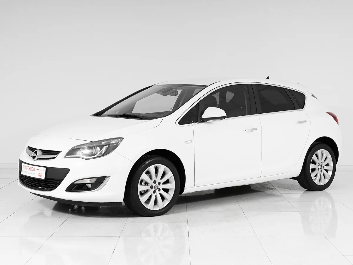 Opel Astra J Рестайлинг · Cosmo