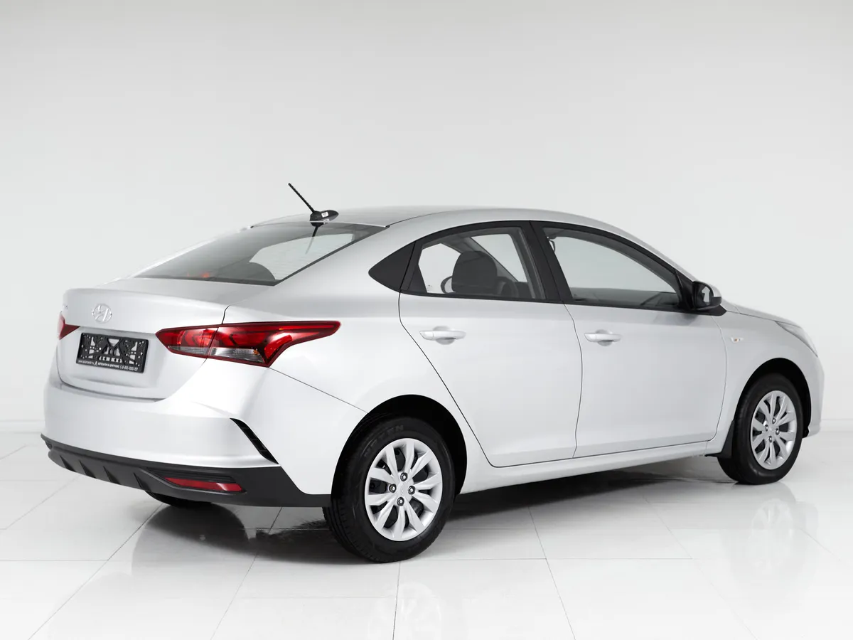 Hyundai Solaris II Рестайлинг · Comfort — фото 4