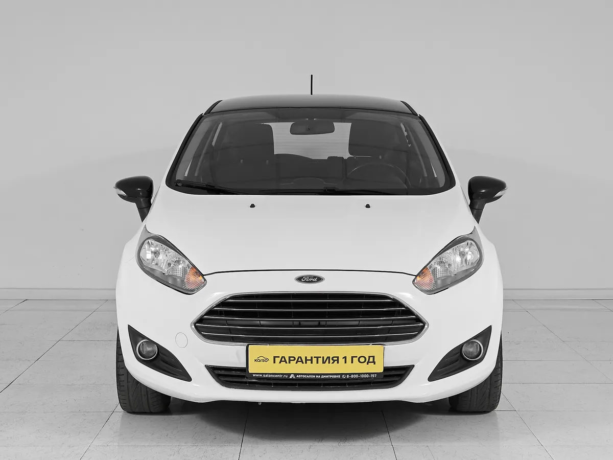Ford Fiesta Mk6 Рестайлинг · White and Black — фото 2
