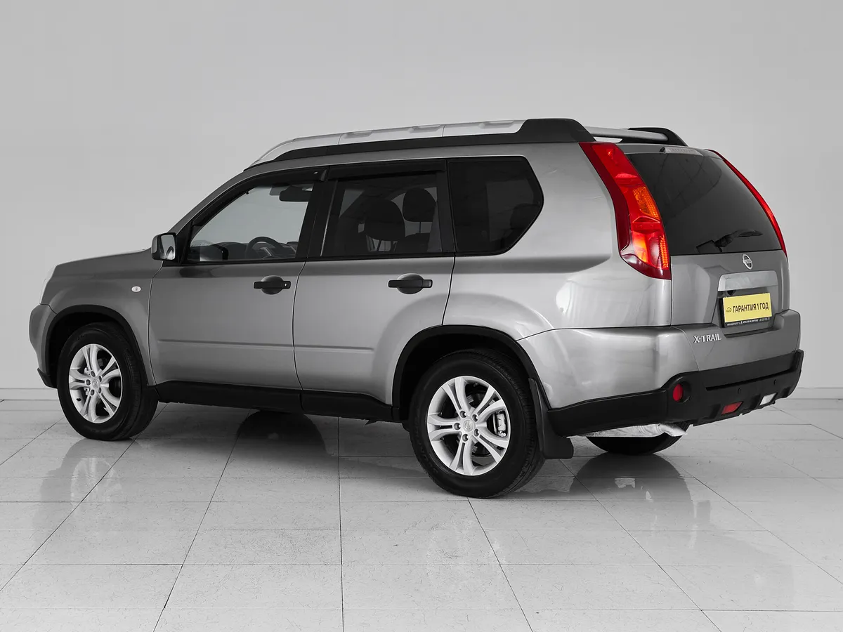 Nissan X-Trail II · LE (metallic) — фото 4