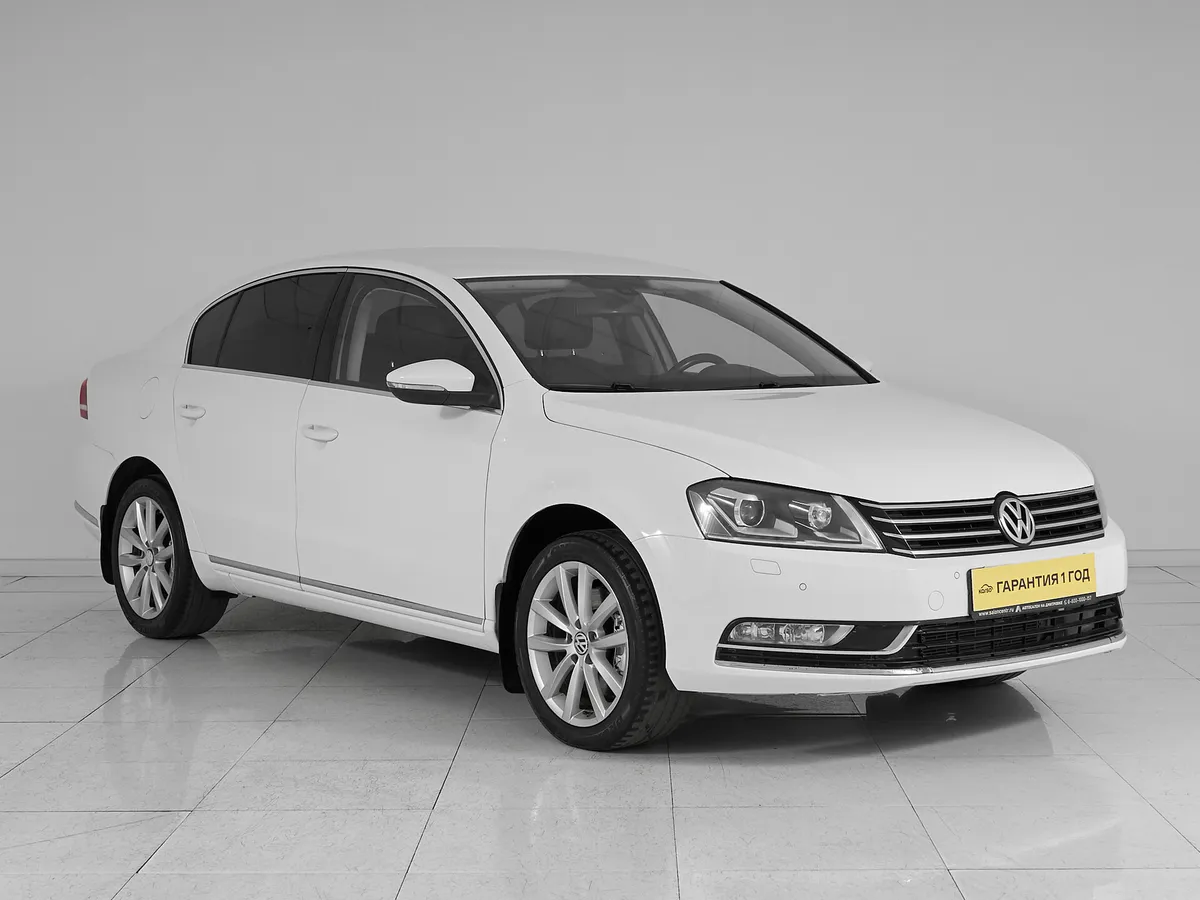Volkswagen Passat B7 · Highline — фото 3