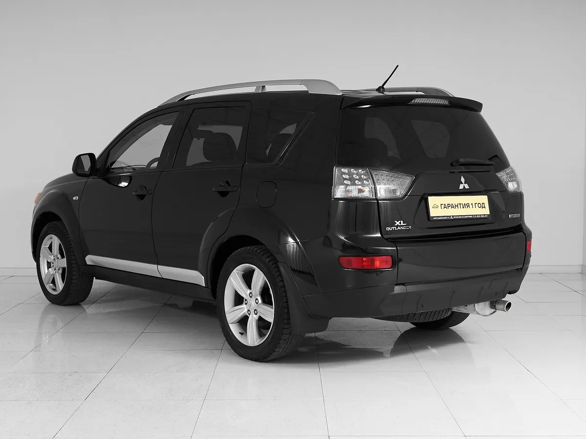 Mitsubishi Outlander II · Intense — фото 4