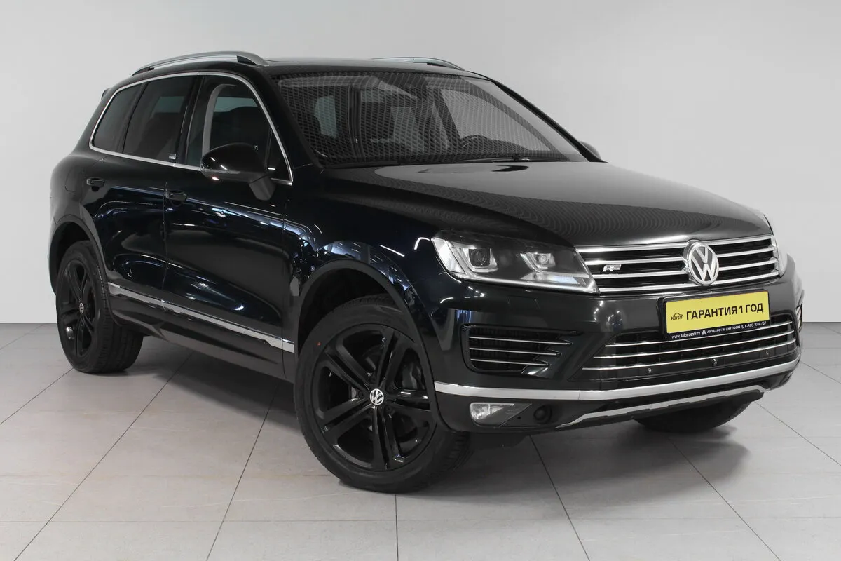 Volkswagen Touareg II Рестайлинг · Base — фото 3