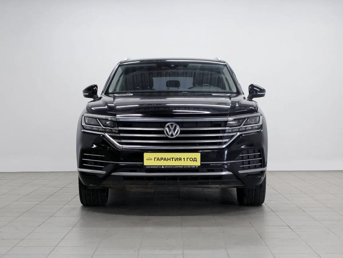 Volkswagen Touareg III · Status — фото 2
