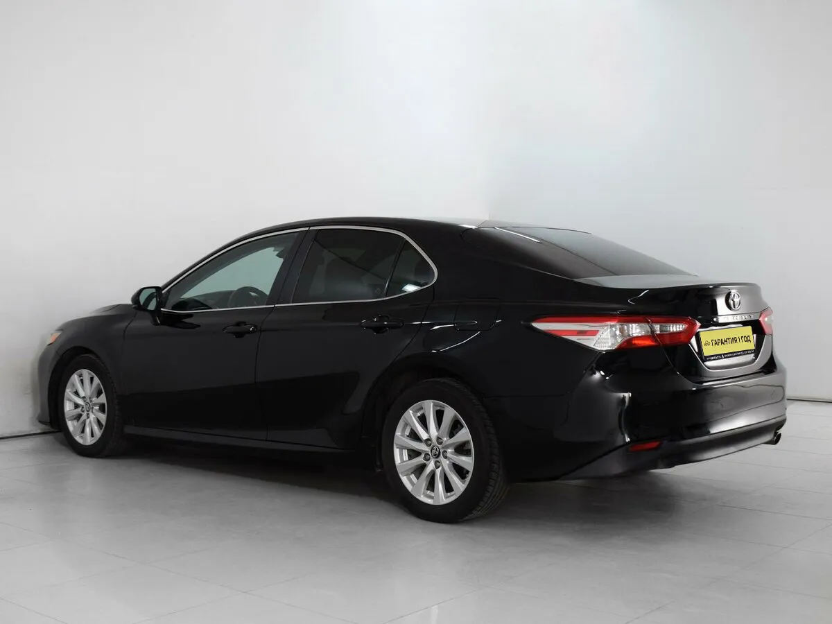 Toyota Camry VIII (XV70) — фото 4