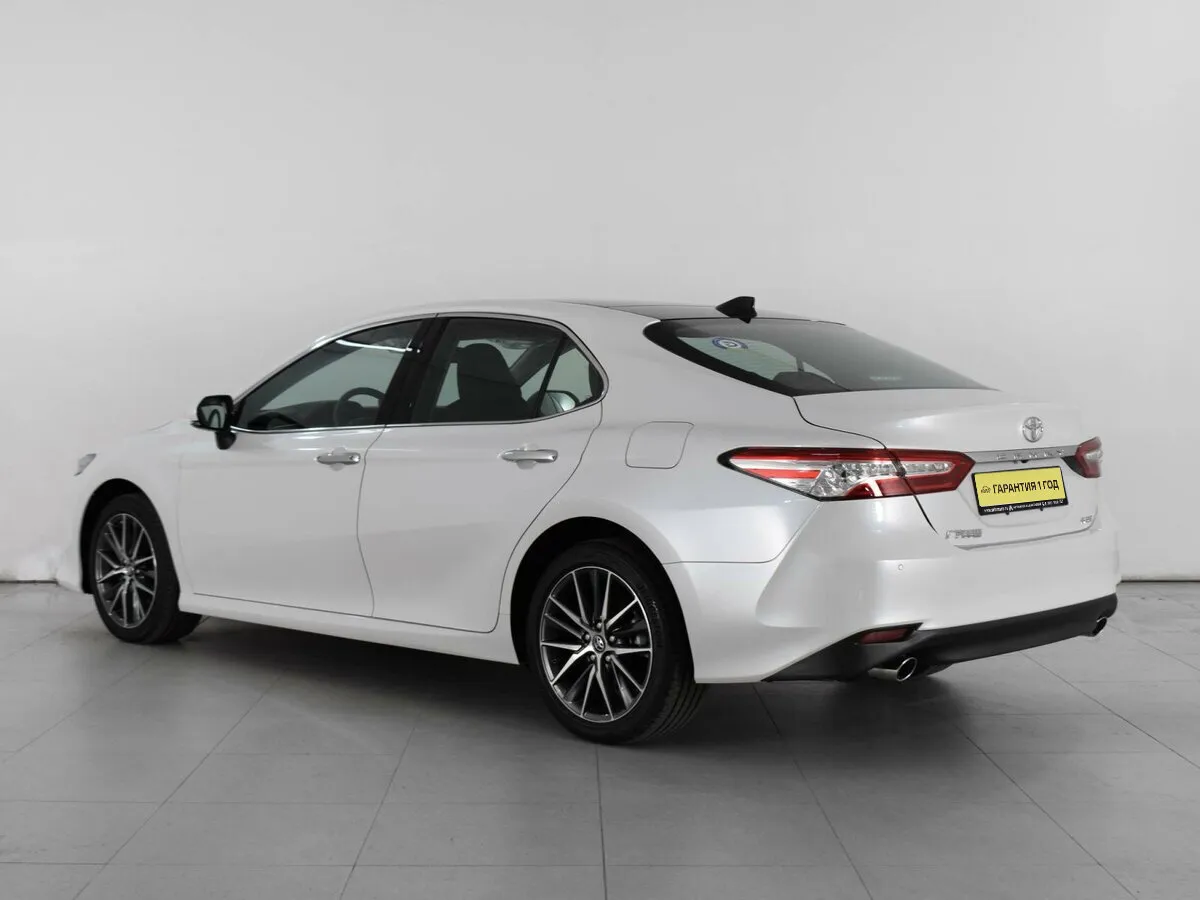 Toyota Camry VIII (XV70) Рестайлинг · Ultimate — фото 2