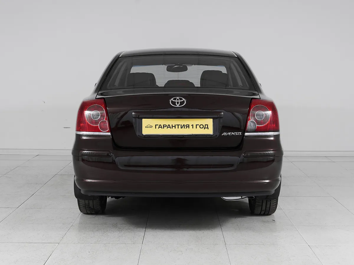 Toyota Avensis II Рестайлинг · Сол — фото 5