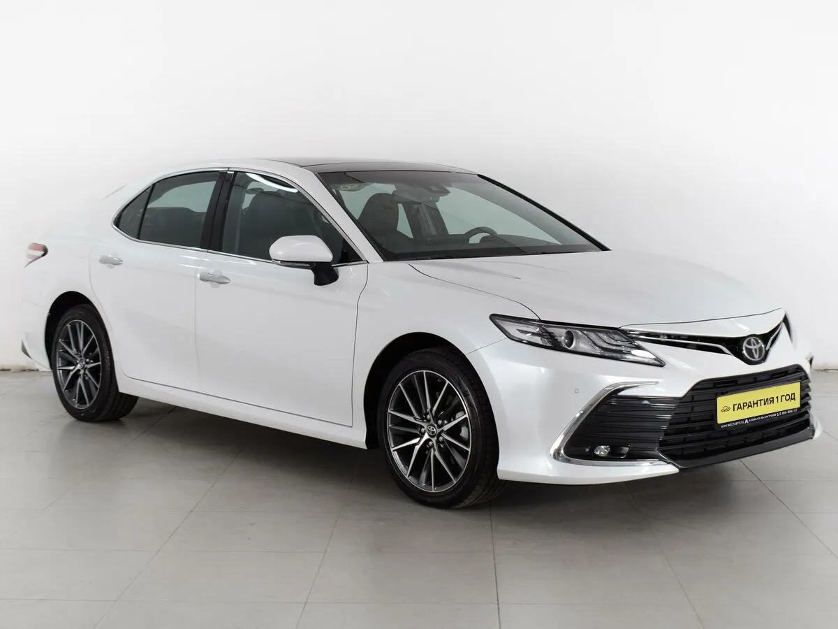 Toyota Camry VIII (XV70) Рестайлинг · Luxury