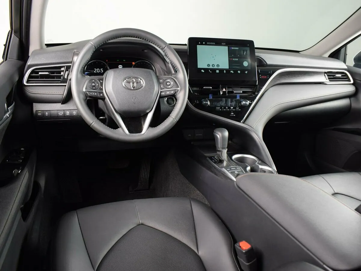 Toyota Camry VIII (XV70) Рестайлинг · Luxury — фото 5