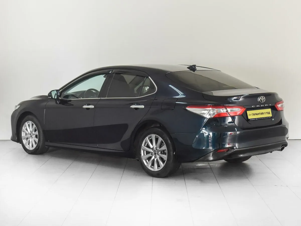 Toyota Camry VIII (XV70) · Классик — фото 3