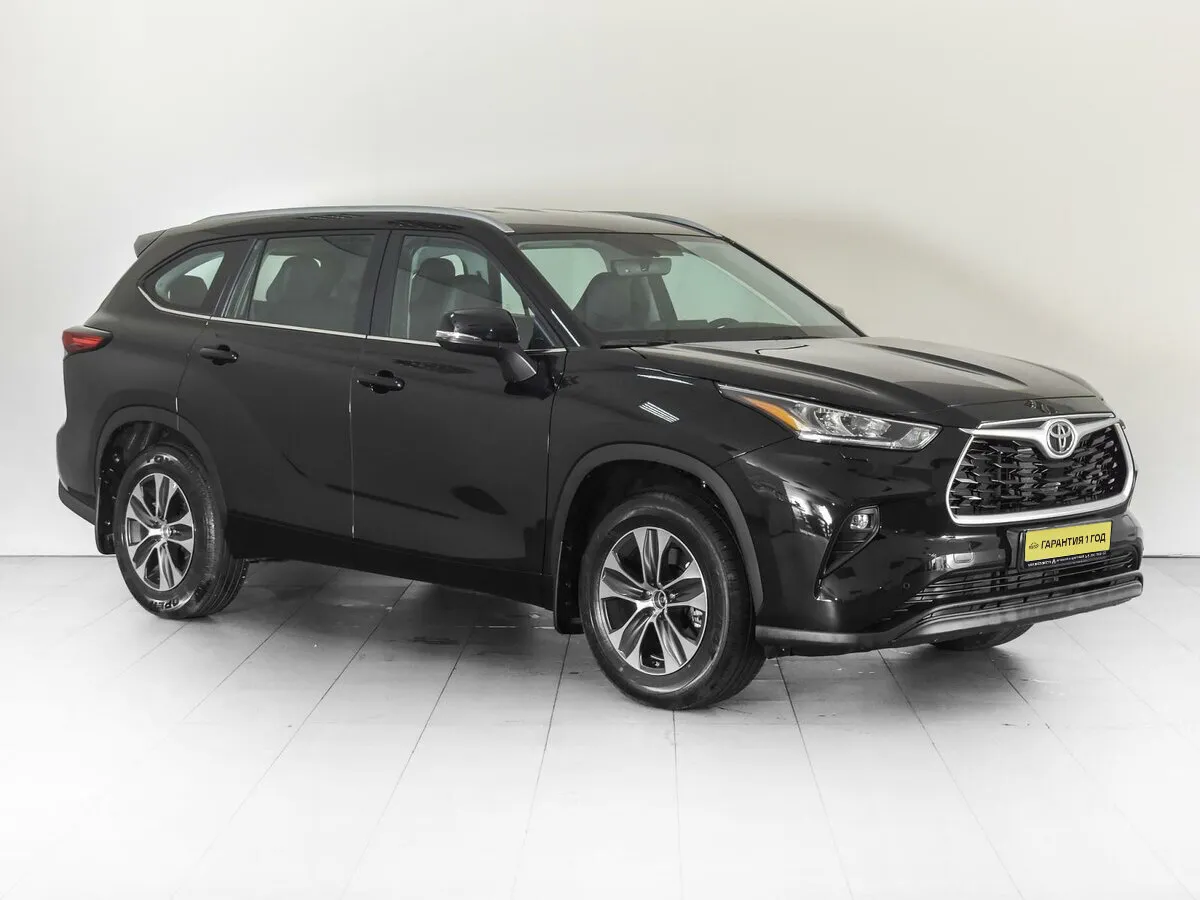 Toyota Highlander IV (XU70)