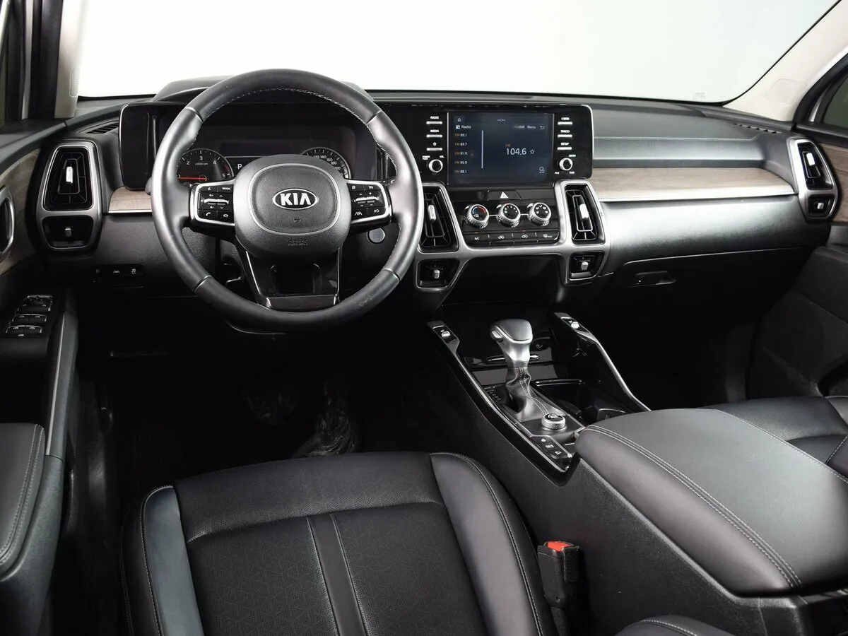 Kia Sorento IV — фото 5