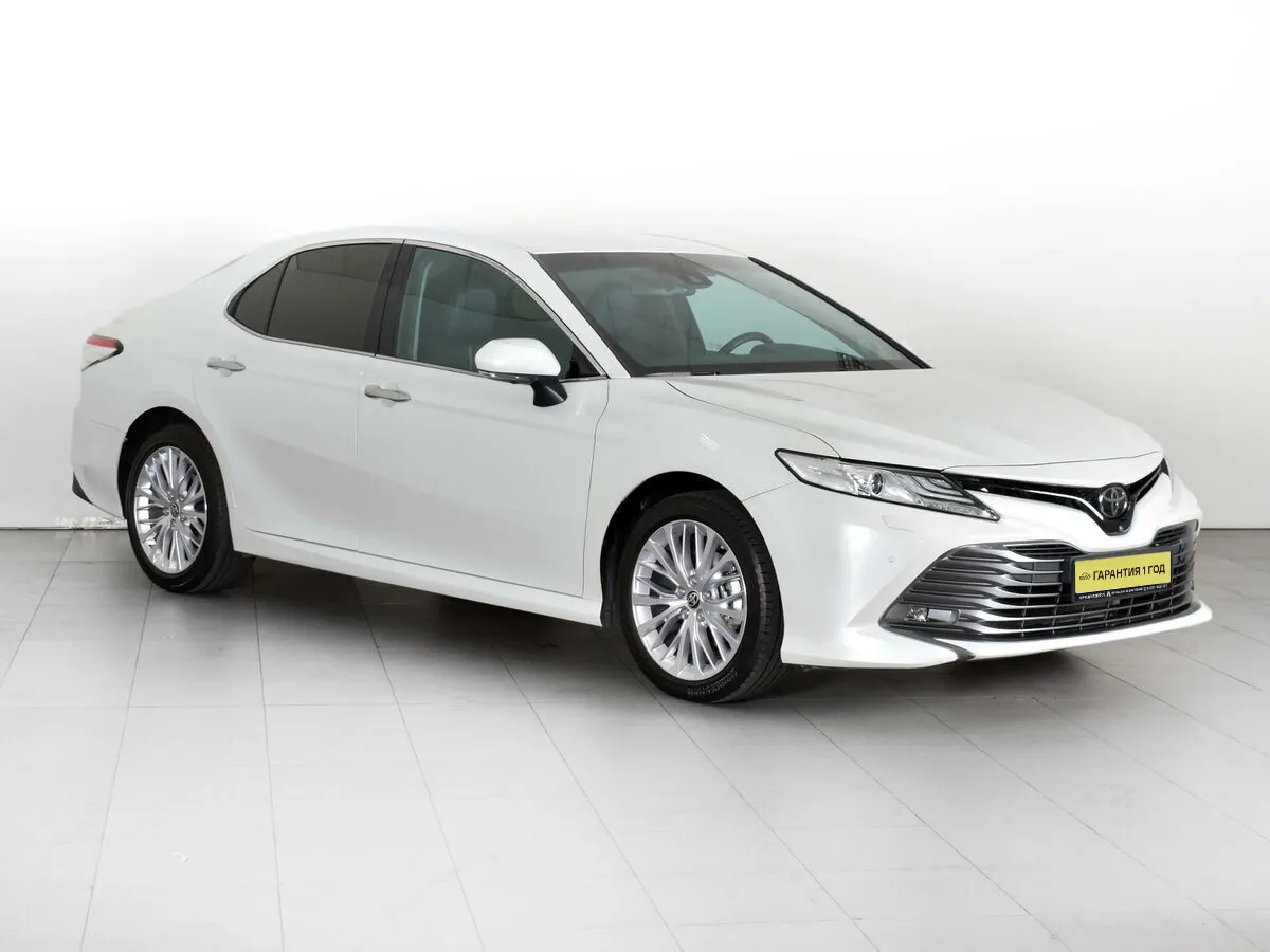 Toyota Camry VIII (XV70) · Executive Safety