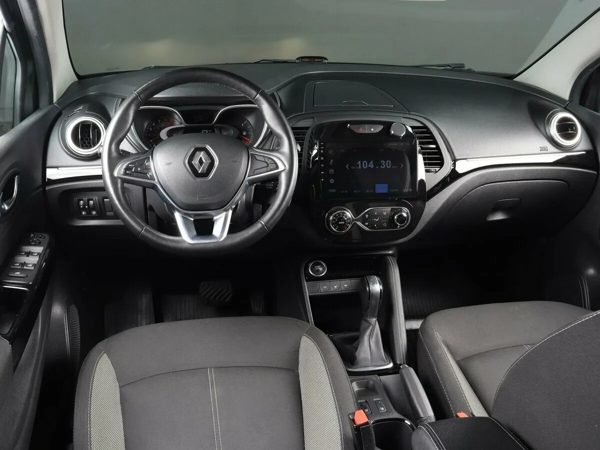 Renault Kaptur I Рестайлинг · Drive — фото 5