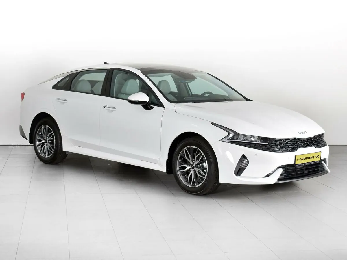 Kia K5 III · Luxe (2020-2021)