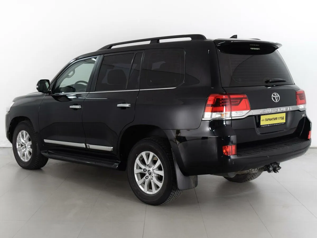 Toyota Land Cruiser 200 Series Рестайлинг 2 · Executive — фото 3