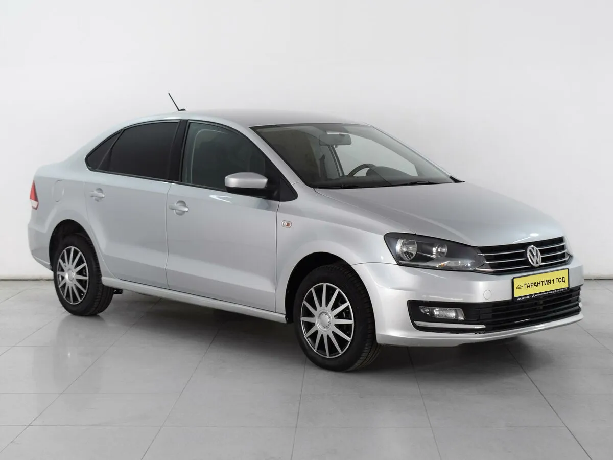 Volkswagen Polo V Рестайлинг · Comfortline (MY 2015-2018)