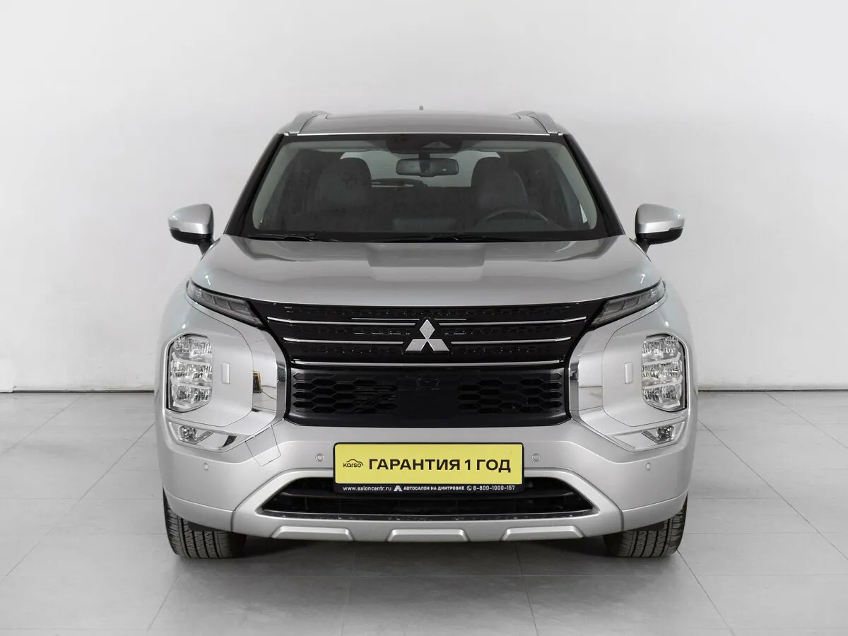 Mitsubishi Outlander IV · Premium — фото 3