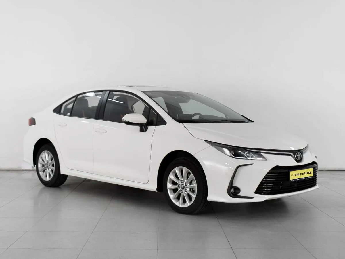 Toyota Corolla XII (E210) · Pioneer Plus