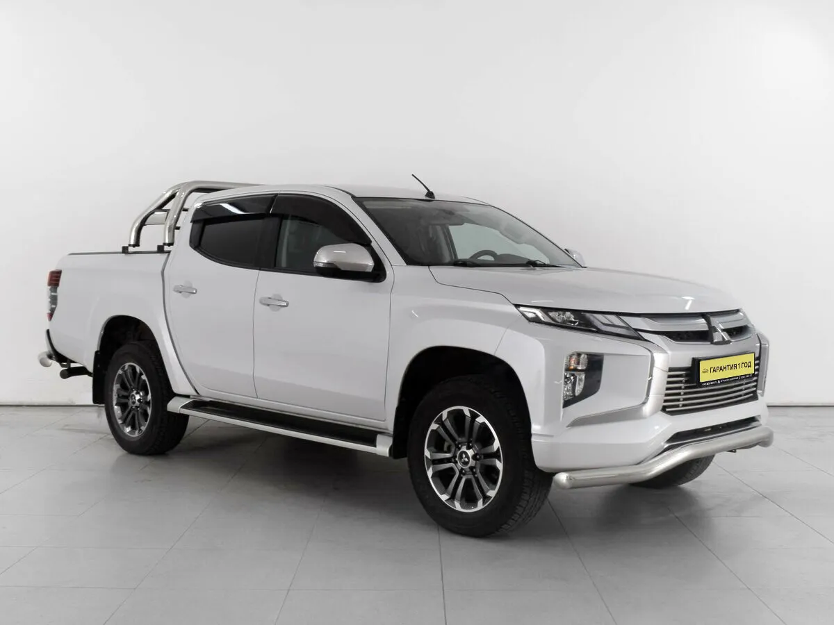 Mitsubishi L200 V Рестайлинг · Instyle
