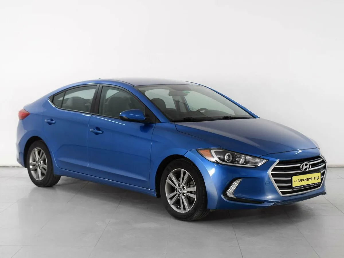 Hyundai Elantra VI (AD) · Comfort
