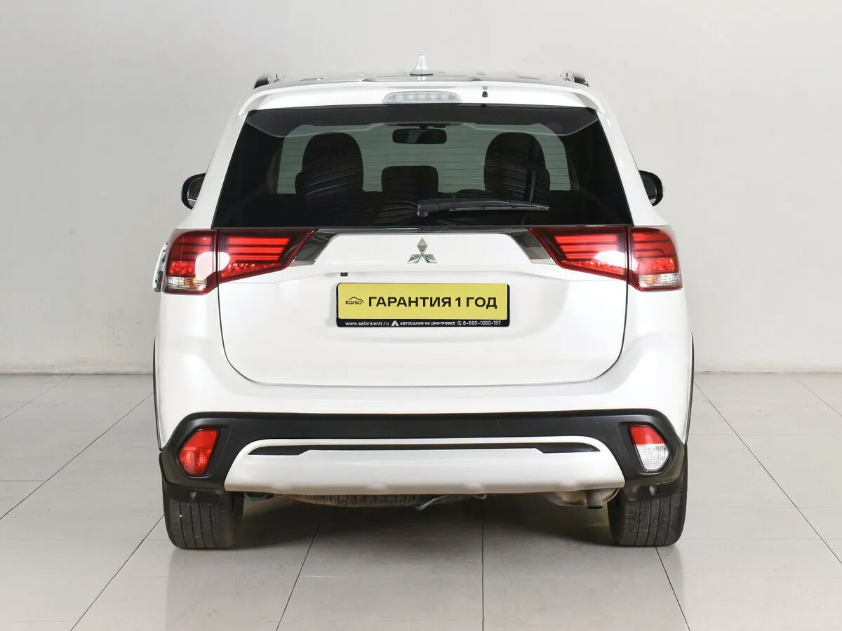 Mitsubishi Outlander III Рестайлинг 3 · Invite — фото 4