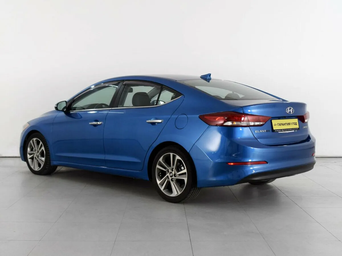 Hyundai Elantra VI (AD) · Family + Style — фото 2