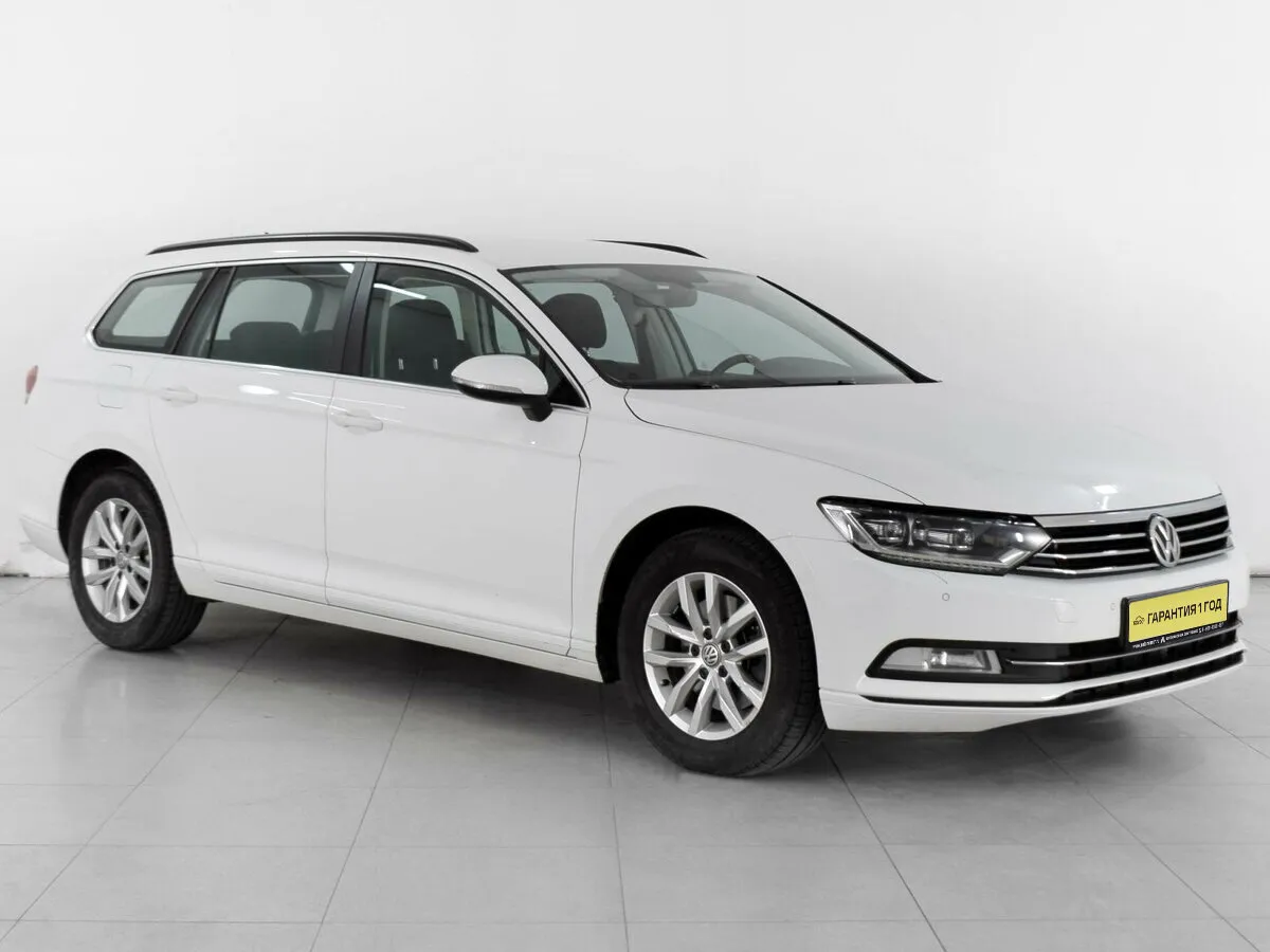 Volkswagen Passat B8 · Highline