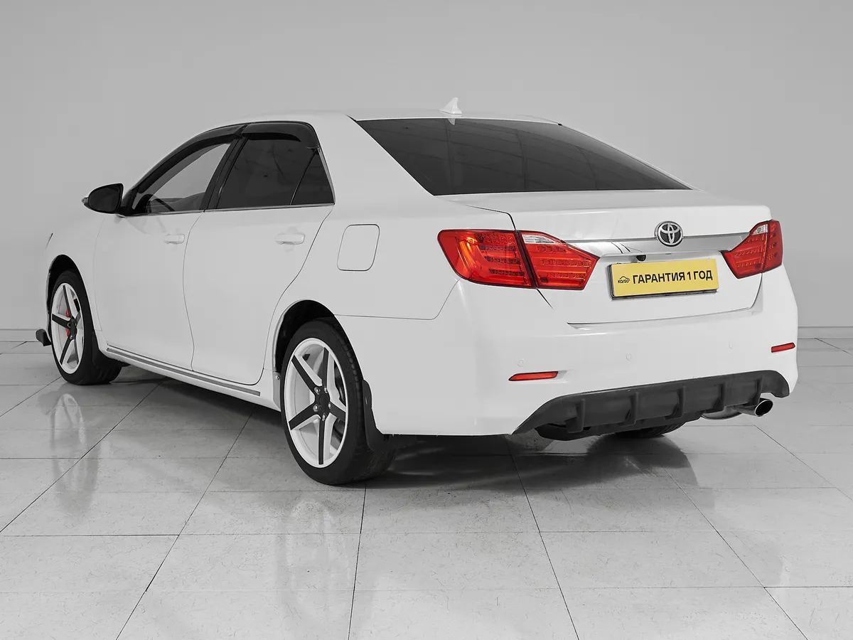 Toyota Camry VII (XV50) · Элеганс — фото 4