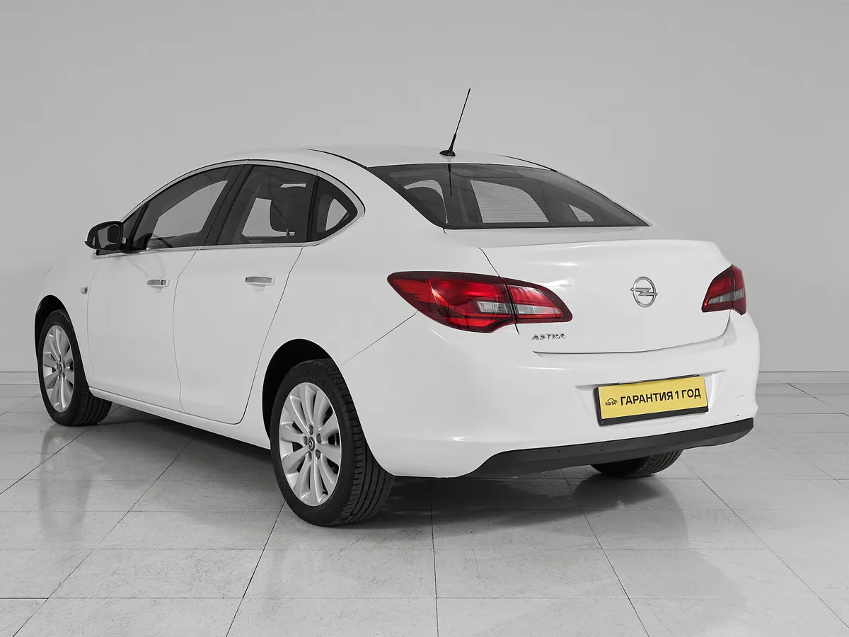 Opel Astra J Рестайлинг · Cosmo — фото 4