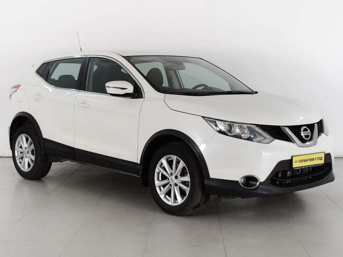 Nissan Qashqai II · SE